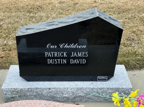 4170 – Miklos (Back)