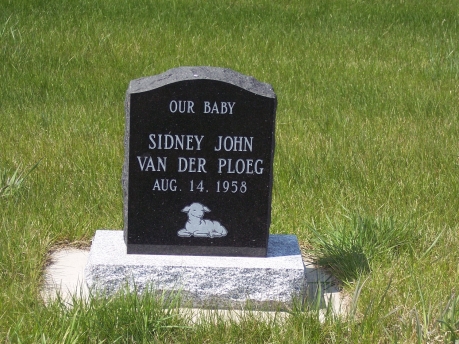 1055 – Van Der Ploeg