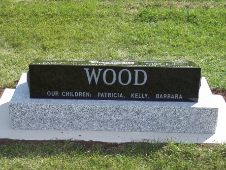 1425 – Wood (back)