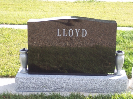 2073 – Lloyd (back)