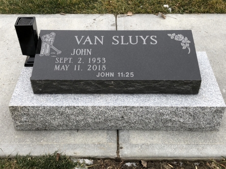 3905 – Van Sluys