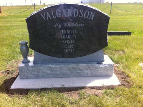 2565 – Valgardson (back)