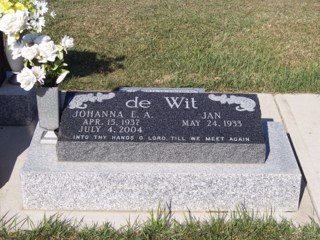 832 – de Wit