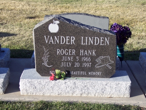 836 – Vander Linden