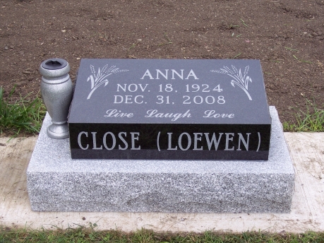 1749 – Close (Loewen)
