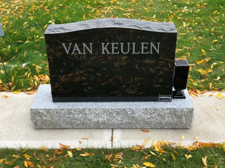 3840 – Van Keulen back