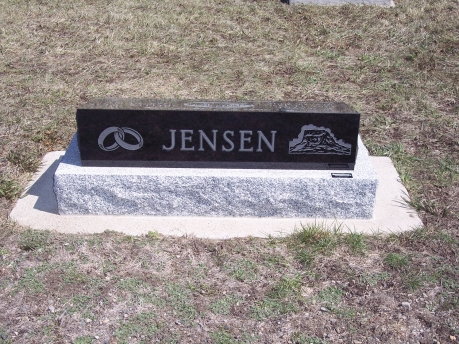 1001 – Jensen back