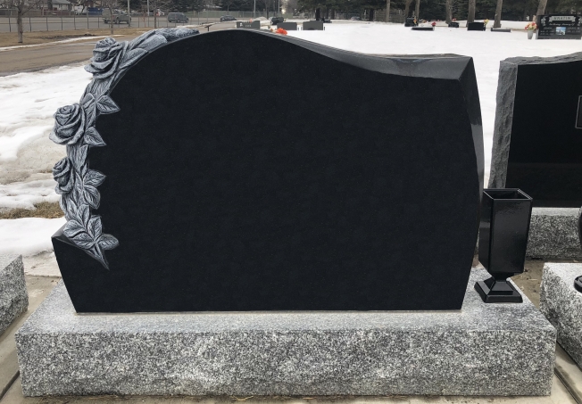 204 – CARVED SIDE ROSES